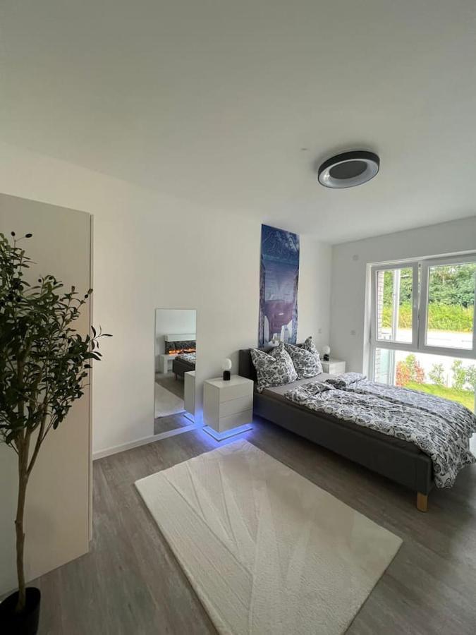 Luxurioeses Apartment,Neubau, 4 Personen, Parkplatz, Griechischer Stil Bochum Kültér fotó