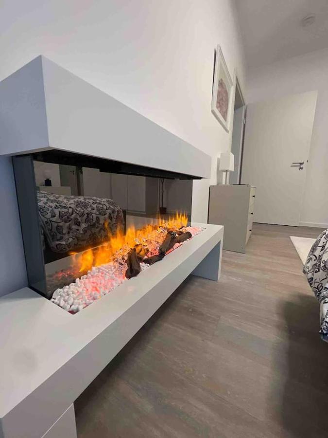 Luxurioeses Apartment,Neubau, 4 Personen, Parkplatz, Griechischer Stil Bochum Kültér fotó